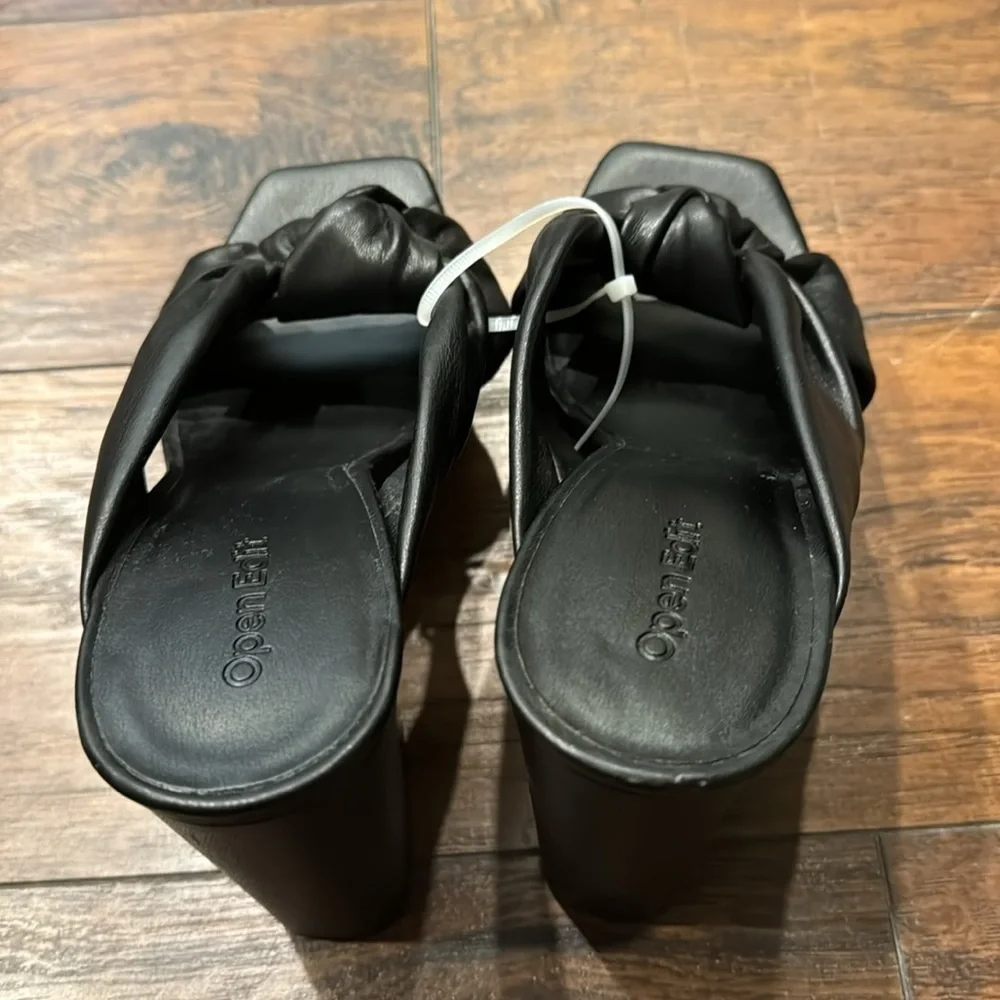 Nordstrom wrapped platform